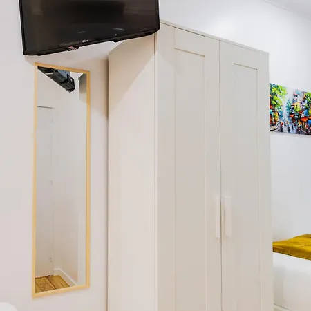 Homestay Almirante Reis 4 Andar - Arroios Lisbon