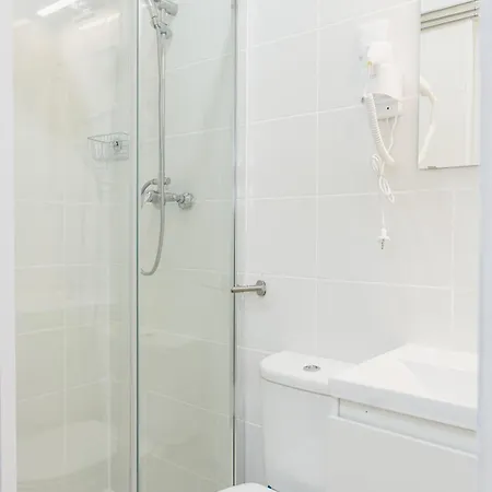 Homestay Almirante Reis 4 Andar - Arroios *