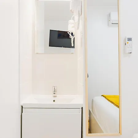 Homestay Almirante Reis 4 Andar - Arroios Lisbon