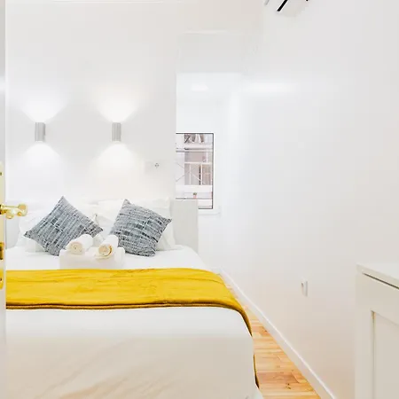 Homestay Almirante Reis 4 Andar - Arroios *