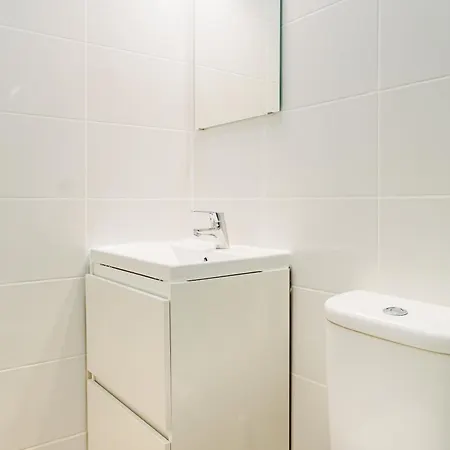 Almirante Reis 4 Andar - Arroios * Lisboa