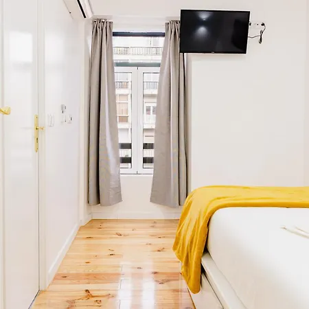 Almirante Reis 4 Andar - Arroios Quarto em Acomodações Particulares Lisboa
