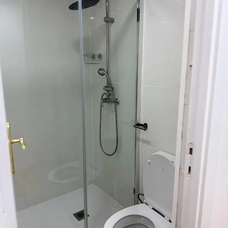 Homestay Almirante Reis 4 Andar - Arroios