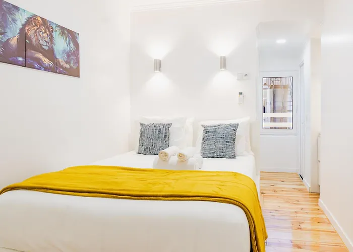 Almirante Reis 4 Andar - Arroios * Lisboa