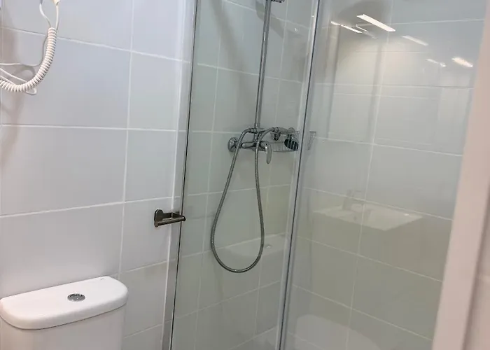 Almirante Reis 4 Andar - Arroios Quarto em Acomodações Particulares